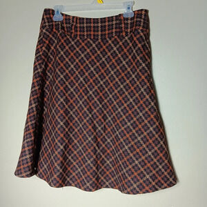 Cato skirt perfect for fall. Size 8 orange and brown